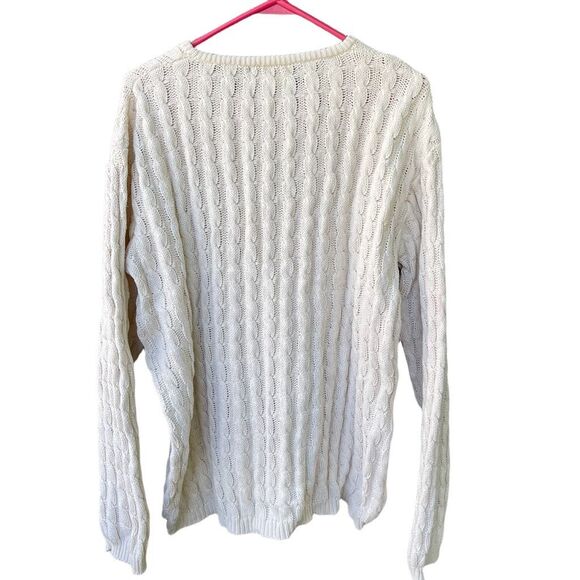 London Fog size L 100% cotton cable knit sweater. - Picture 3 of 9